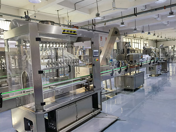 十二头定量液体灌装机